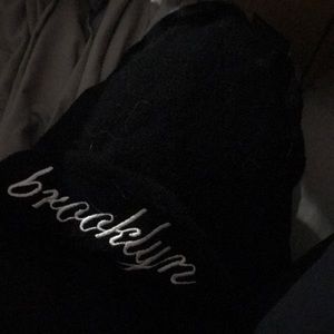 Brooklyn beanie